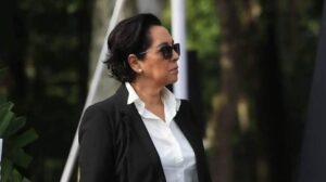 “Ya van a empezar”: titular de Búsqueda en Veracruz ignora a la prensa