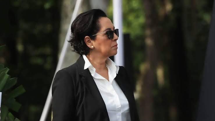 “Ya van a empezar”: titular de Búsqueda en Veracruz ignora a la prensa
