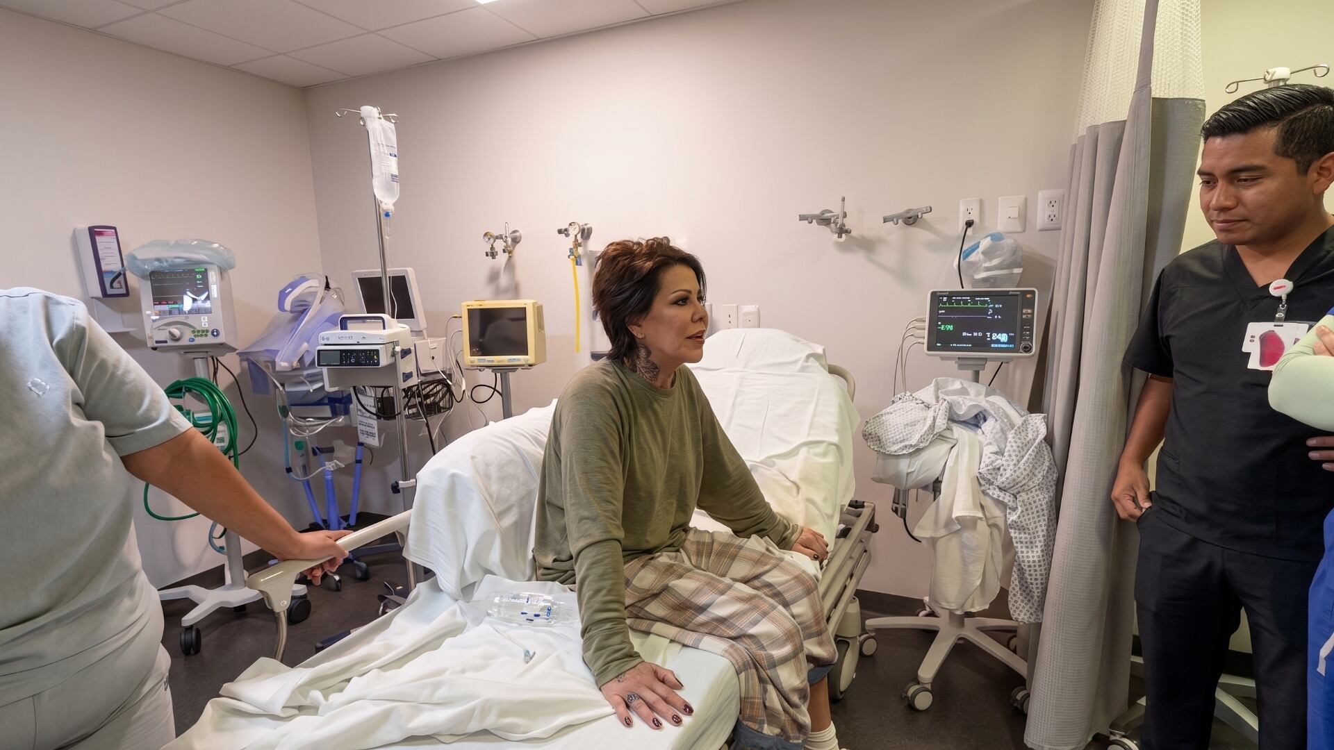 Alejandra Guzmán revela su estado de salud tras grave lesión en concierto