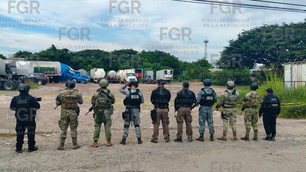 Cateo en Veracruz: FGR localiza 49 vehículos presuntamente robados