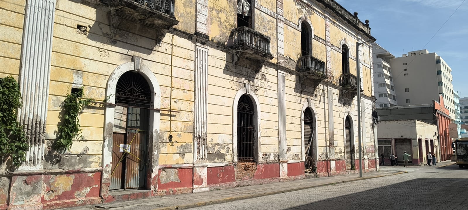 Por regreso de cruceros, rescatarán exconvento histórico de Veracruz