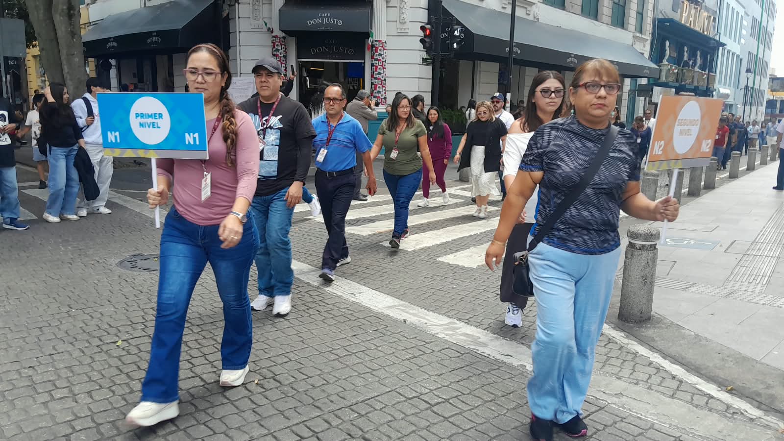 Simulacro de sismo magnitud 5.8 se realiza en Xalapa