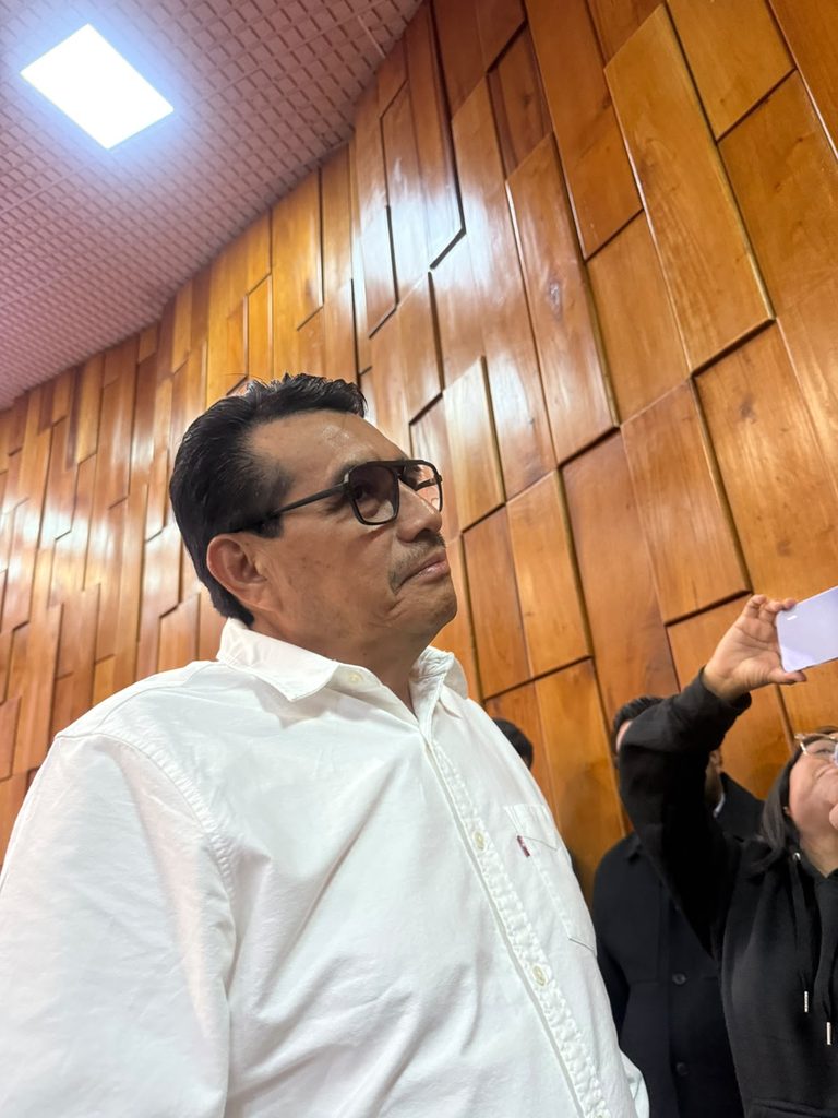 Anuncian 2 mil despensas para afectados por inundaciones en el sur de Veracruz