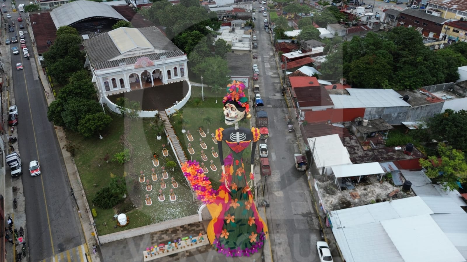 Catrina monumental de 35 metros vuelve a Misantla por noveno año