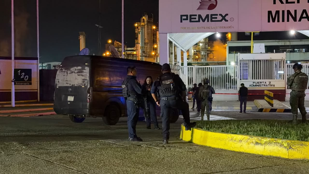 Muere Óscar Ochoa, segunda víctima de ataque a refinería de Minatitlán