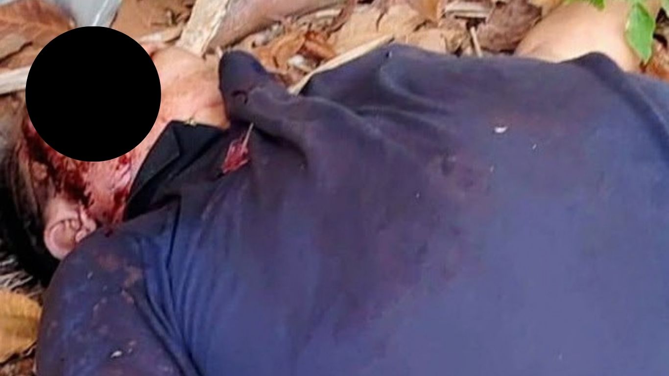 Hallan a hombre asesinado a balazos en lote baldío de Coatzacoalcos