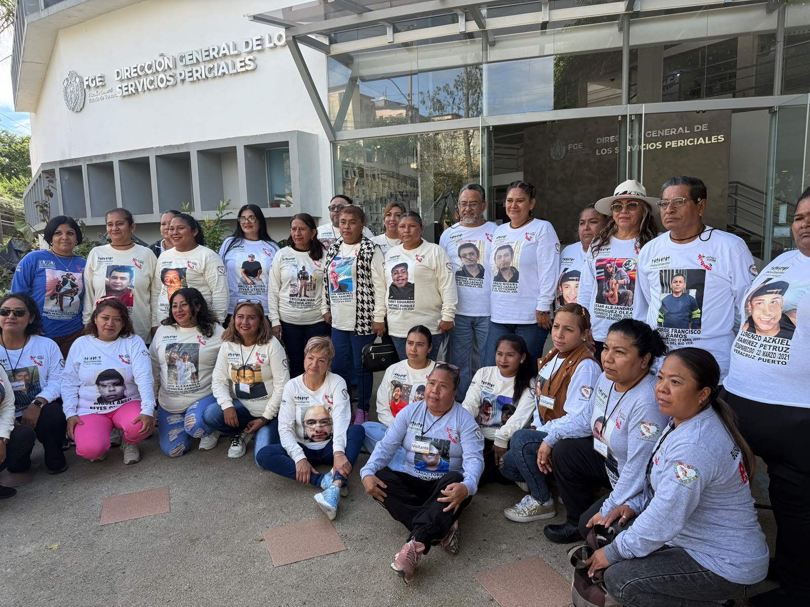 Catálogo no da repuestas: familias de Veracruz buscan a desaparecidos y no los hallan