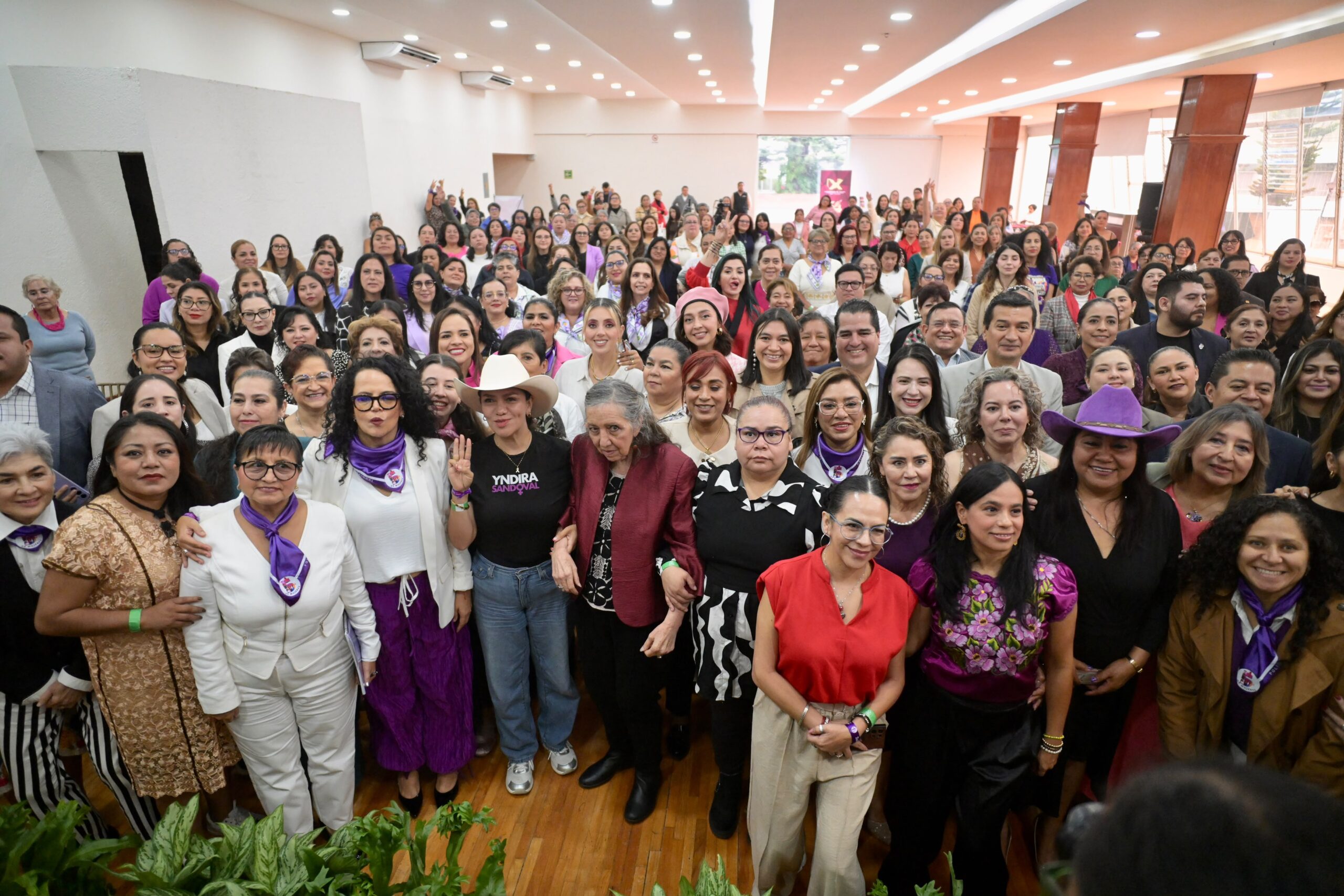 Desde Xalapa, mujeres políticas exigen competir en elecciones sin violencia
